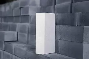 Кирпич силикатный лицевой полнотелый одинарный белый упакованный М200 Могилевский КСИ купить в "Строй-Ресурсе"